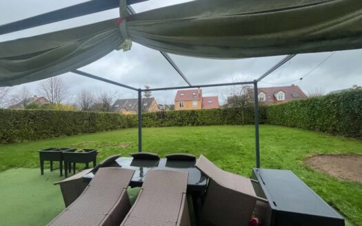 A louer - Pavillon individuel avec jardin clos et double garage à Mesnil-Esnard