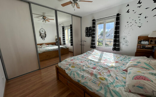 À vendre ESLETTES, Superbe maison 4 chambres, sous-sol complet, terrain 1750m²