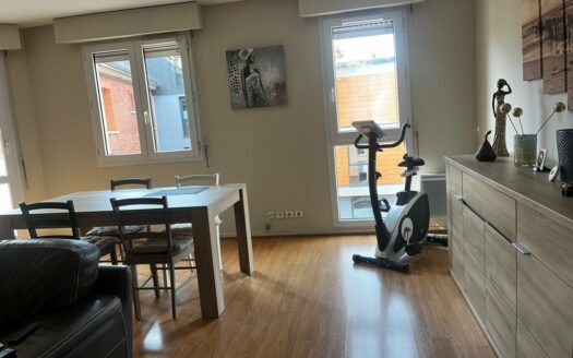 Rouen Rive Gauche – Appartement F3 de 80 m² avec parking couvert