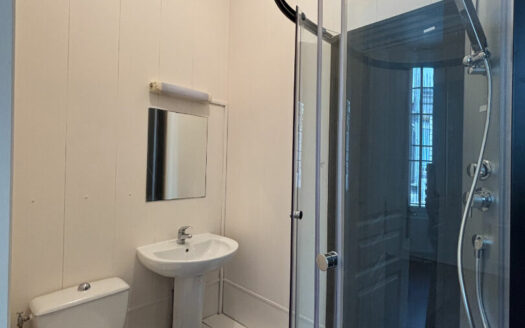 Studio à deux pas de la gare ? Idéal investissement locatif