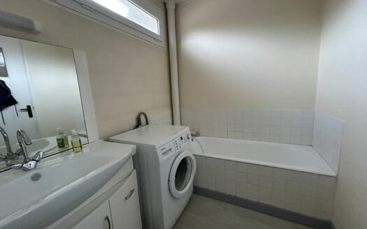 A vendre Appartement F4 Darnétal avec garage et caves.