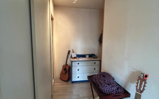 À vendre Appartement Bois Guillaume T1 (28 m²) avec balcon et parking.