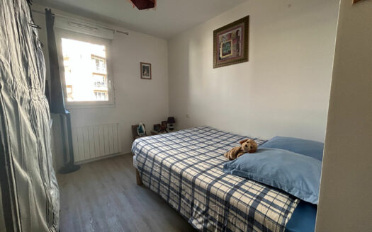 Appartement Sotteville Les Rouen F2 avec balcon et parking.