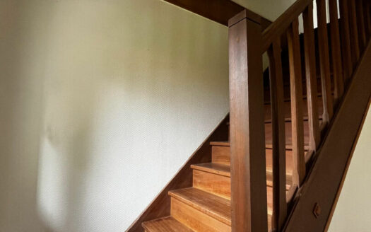 Maison de charme avec jardin arboré à Bois-Guillaume, secteur calme et recherché