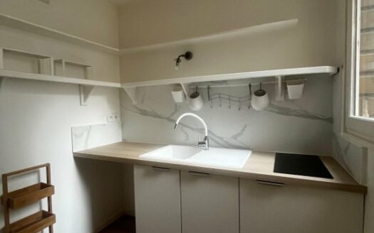 Charmant T2 en hyper centre de Rouen avec terrasse privative