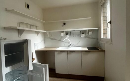 Charmant T2 en hyper centre de Rouen avec terrasse privative