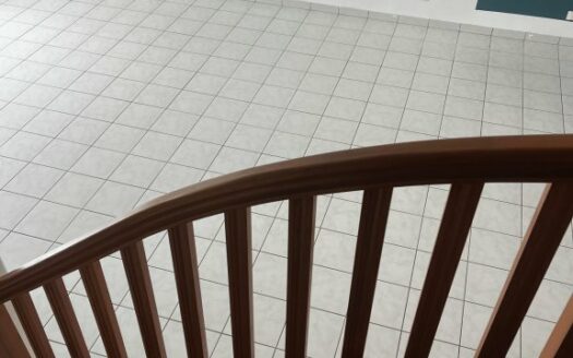 A louer - Pavillon individuel avec jardin clos et double garage à Mesnil-Esnard