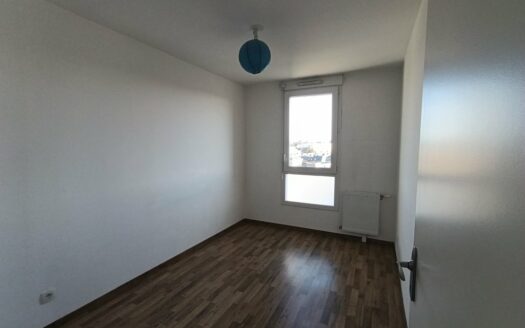 A louer F3 petit quevilly avec parking et terrasse