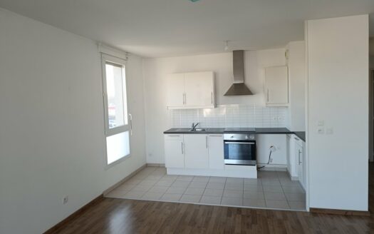 A louer F3 petit quevilly avec parking et terrasse