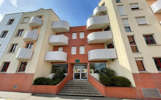 Appartement F3 - Rouen Rive Gauche - Parking et cave