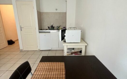 ROUEN GARE – Studio meublé lumineux et au calme