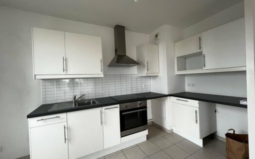 A louer F3 petit quevilly avec parking et terrasse