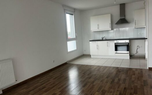 A louer F3 petit quevilly avec parking et terrasse