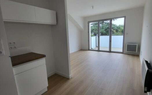 A louer, F2 récent de 41.25m² - à Bihorel avec parking et balcon