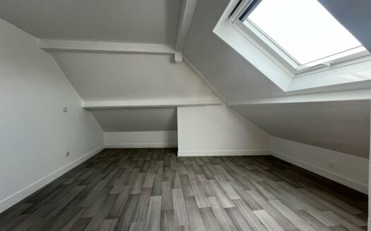 Duplex idéalement situé place saint Marc à Rouen