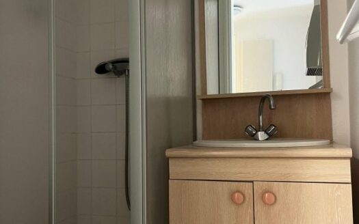 Duplex idéalement situé place saint Marc à Rouen