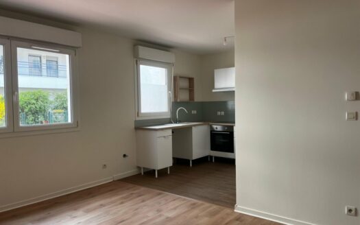 F3 refait à neuf avec parking – Rouen Gauche Clinique de l'europe