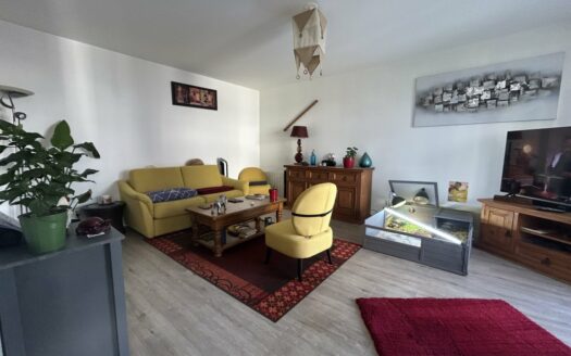 Sotteville les Rouen, F2 avec parking et balcon