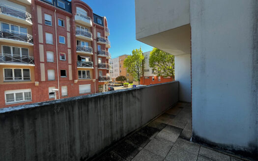 A louer, F3 Quartier Jardin des Plantes, parking double en sous sol