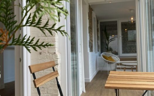 Charmant meublé, quartier Jouvenet avec jardin privatif