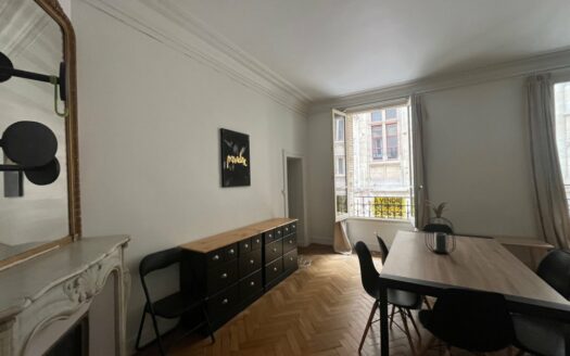 Location meublé de charme 55 m² Palais de Justice