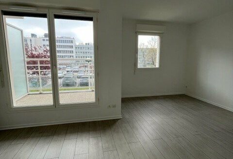 Studio rive gauche quartier saint sever dans résidence sécurisée