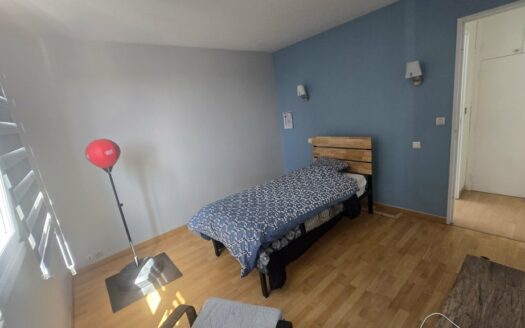 Location T2 lumineux de 47 m² à Maromme avec cuisine aménagée et équipée et park