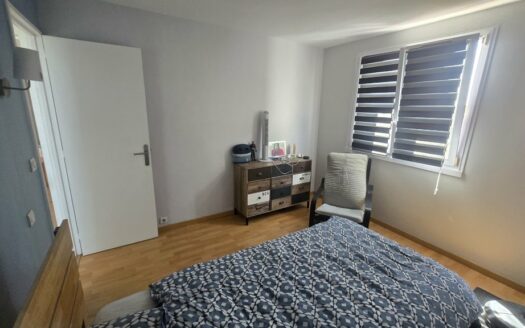 Location T2 lumineux de 47 m² à Maromme avec cuisine aménagée et équipée et park