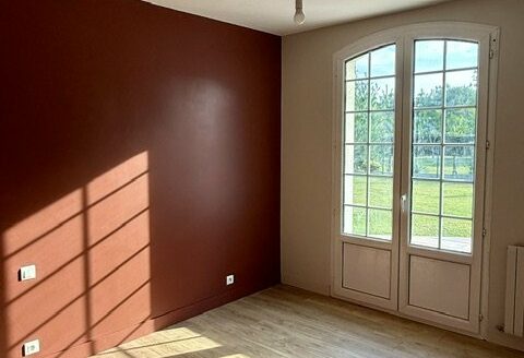 À louer – PAVILLON style Ile de France PLAIN PIED de 140 m² habitables + grenier