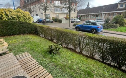 A LOUER - F3 de 71.63m² avec terrasse, jardin et place de parking - Mesnil-Esnar