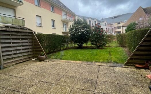 A LOUER - F3 de 71.63m² avec terrasse, jardin et place de parking - Mesnil-Esnar