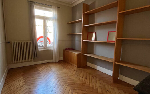 Place Saint marc, charmant appartement 2 chambres