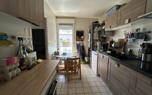 A vendre appartement Bonsecours F3 avec garage fermé.
