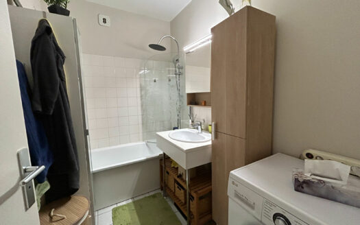 A vendre appartement Bonsecours F3 avec garage fermé.