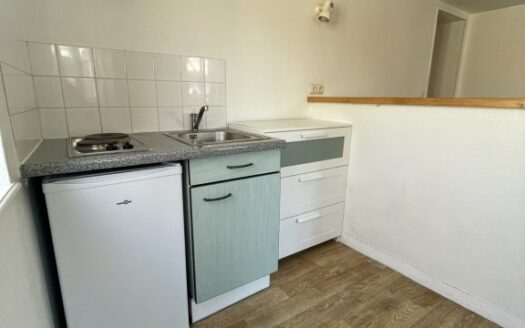A LOUER - Appartement F2 en duplex - Place Saint-Marc ROUEN
