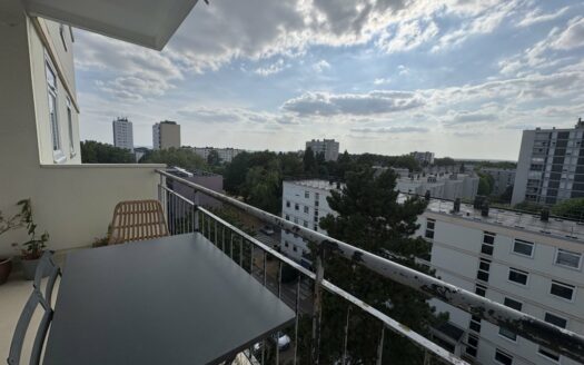 A LOUER - F3 de 65.91m² avec balcon, cave et parking - Parc de la Durdent MONT-S