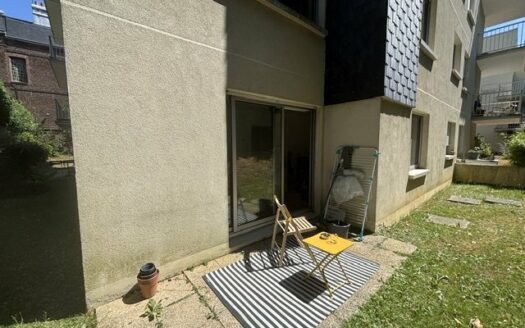 A LOUER - Appartement F2 de 46.97m² avec parking, terrasse et cave à Rouen