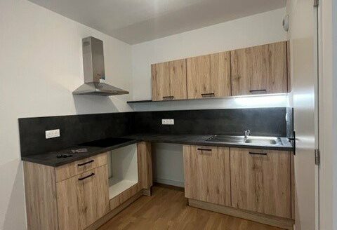 A LOUER - Appartement F3 de 69.52m² avec extérieur et parking à Mont-Saint-Aigna