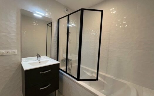 A LOUER - Appartement F3 de 69.52m² avec extérieur et parking à Mont-Saint-Aigna