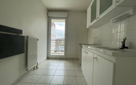 A LOUER - Appartement F3 de 60.12m² avec balcon, parking, cave à ROUEN RIVE GAUC