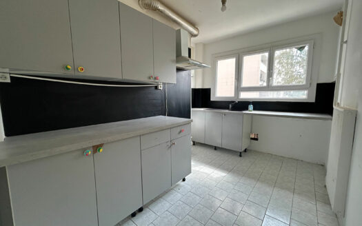 A vendre appartement T5 à Bihorel avec balcon