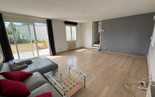 Maison Franqueville Saint Pierre 4 pièce(s) 62.475 m2