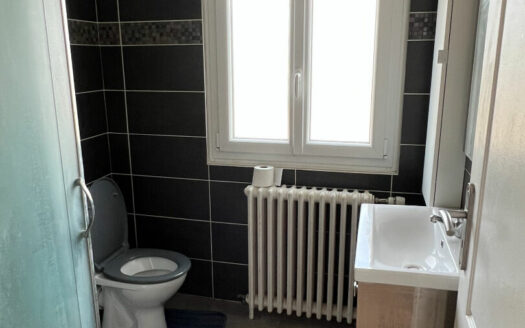 Maison Franqueville Saint Pierre 4 pièce(s) 62.475 m2
