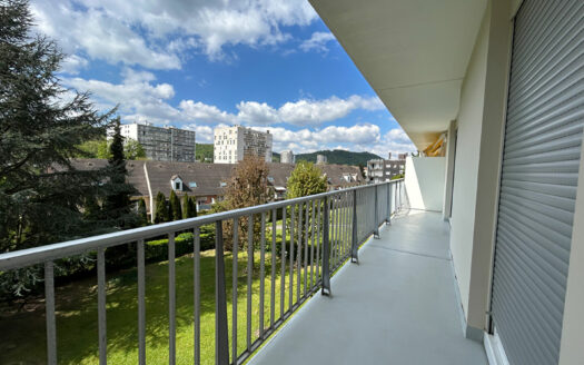 A Vendre investissement Appartement Maromme T2, balcon et parking, vendu loué
