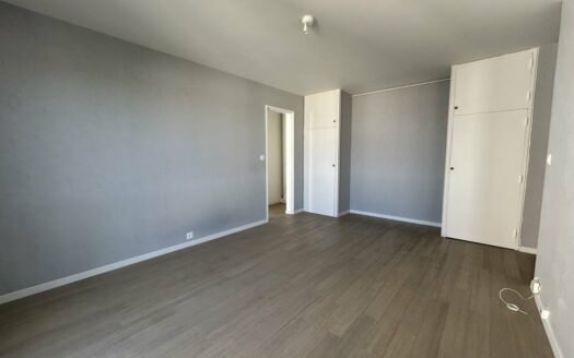 A LOUER - Appartement F2 de 48.45m² avec cave - MAROMME LA MAINE