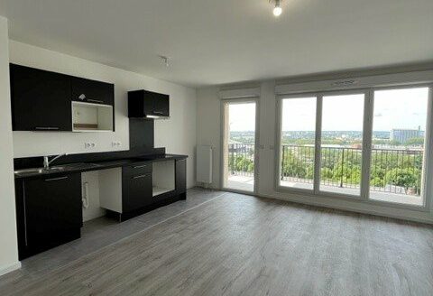 A LOUER - Appartement F3 de 63.88m² avec balcon - Quartier DOCKS