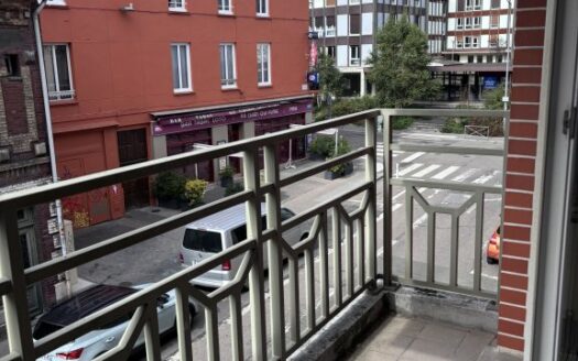 A LOUER - Appartement F2 de 44m² avec balcon et place de stationnement - Quartie