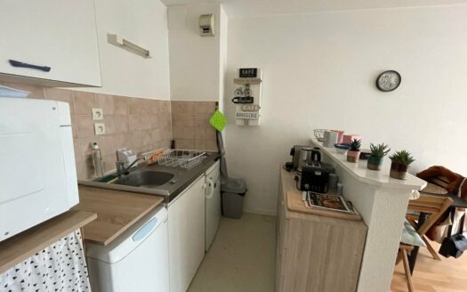 A LOUER - F2 de 38m² avec parking - ROUEN