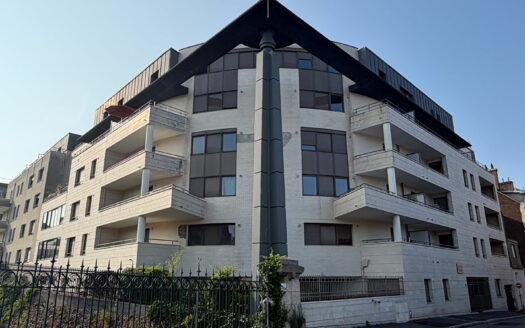 F4 lumineux avec balcon, parking et ascenseur - Rouen Gare