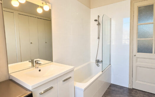 A LOUER - Appartement F3 de 81m² avec balcon et cave - ROUEN Quartier SAINT-MARC